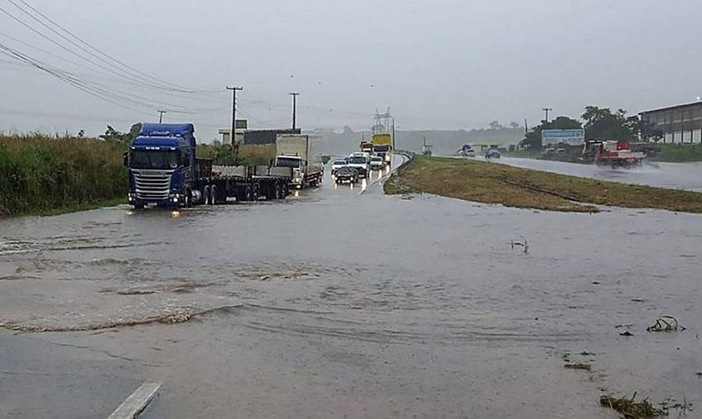 Alagoas e Pernambuco decretam situação de emergência em 41 municípios