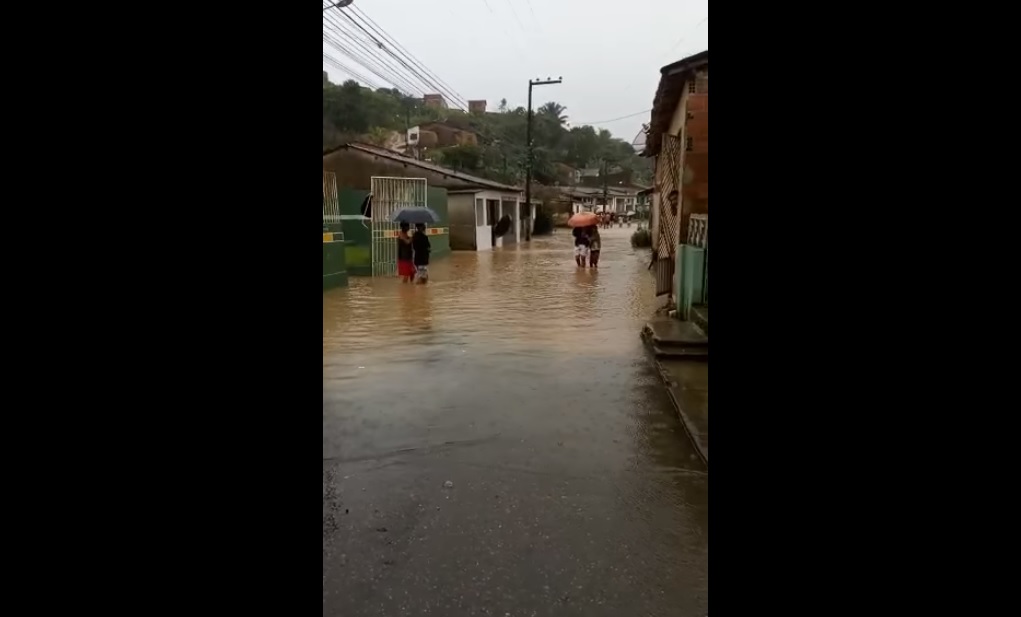 Chove demais no Nordeste e geada atinge Sul do país