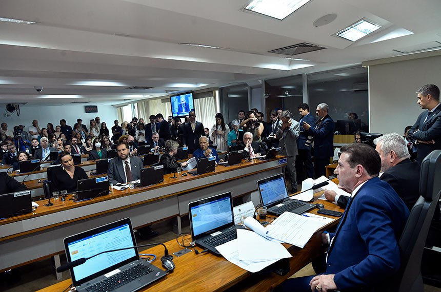 CAE analisa novo arcabouço fiscal nesta terça