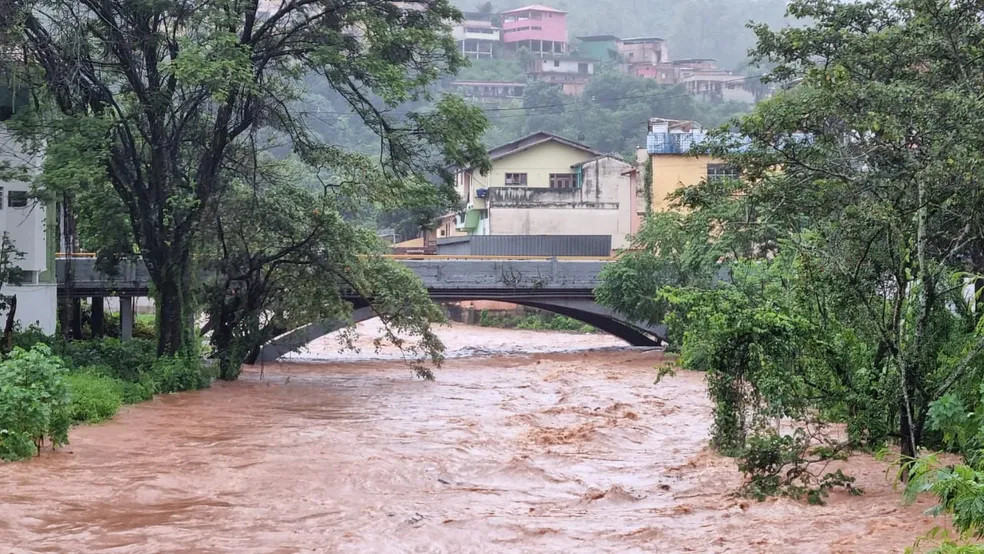Chuvas deixam 101 municípios mineiros em situação de emergência