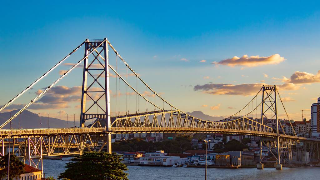 Trovoadas podem atingir Florianópolis e todo o PR nesta quinta