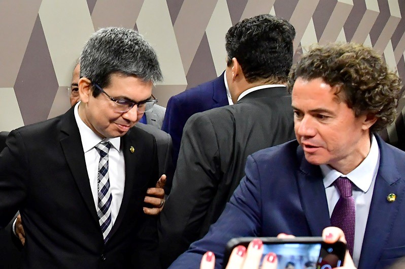 Senadores negociam com deputados alterações no Arcabouço fiscal