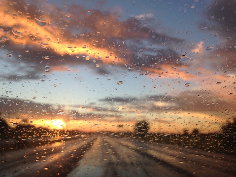 Quinta promete chuva, temporais e abertura de sol em Mato Grosso do Sul 