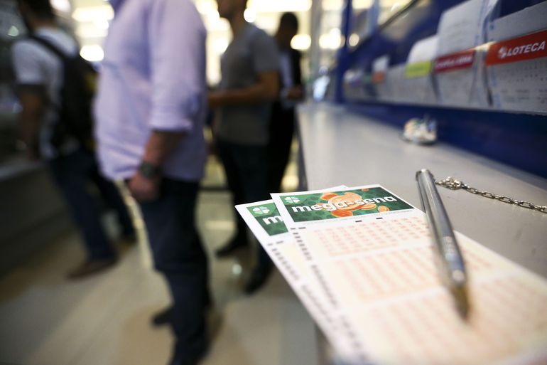 Acumulada: Mega-Sena sorteia R$ 110 milhões nesta quinta 