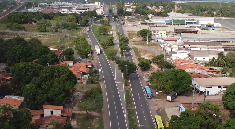 Revitalização da BR-135 facilita transporte agrícola