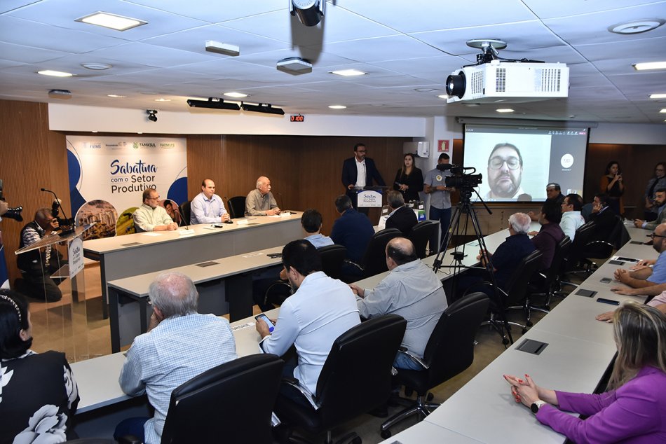 Contar e Riedel valorizam o agronegócio e Rota Bioceânica em sabatina 