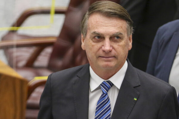 TSE retoma julgamento de Bolsonaro nesta quinta 