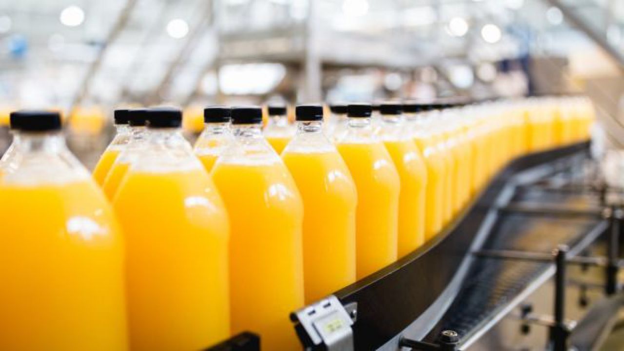 Exportações de suco de laranja têm queda de 17% no penúltimo mês da safra 2018/2019