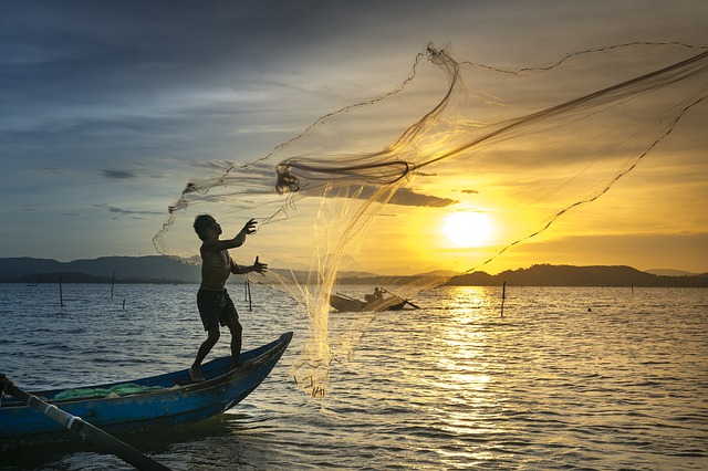 Conab realiza doação de kits para pescadores de Sergipe