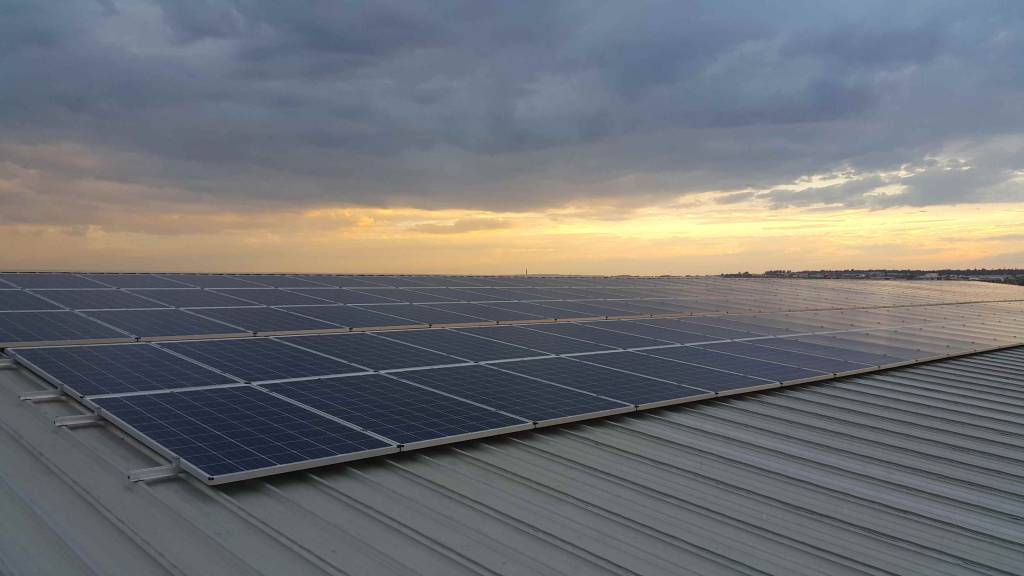 Rede social: Bolsonaro anuncia proibição da taxação de energia solar 