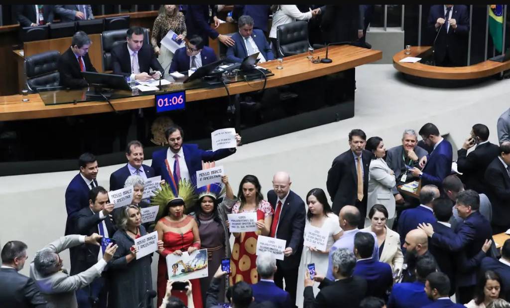 Congresso derruba veto do Marco Temporal 