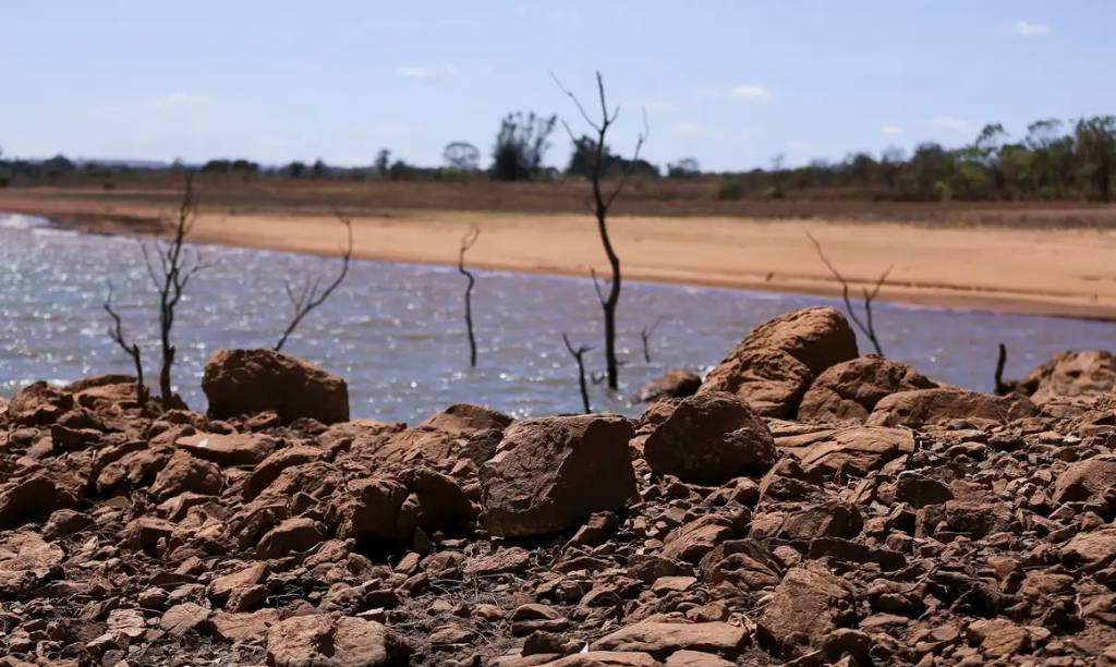 Situação de emergência é decretada em seis estados e 31 cidades