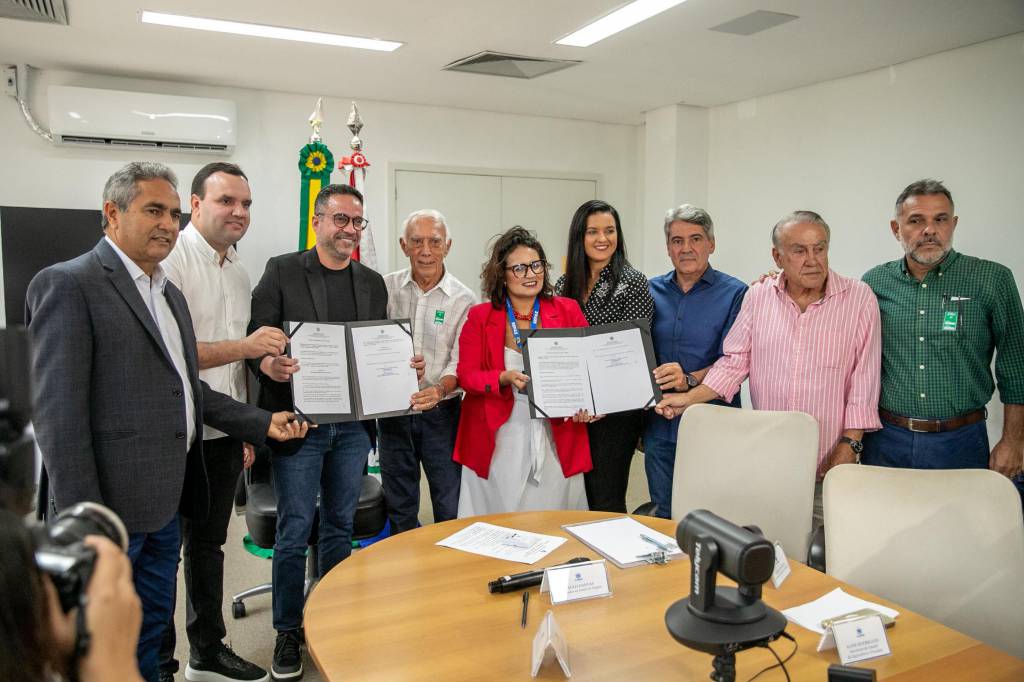 Alagoas suspende benefícios fiscais em operações de leite e derivados importados