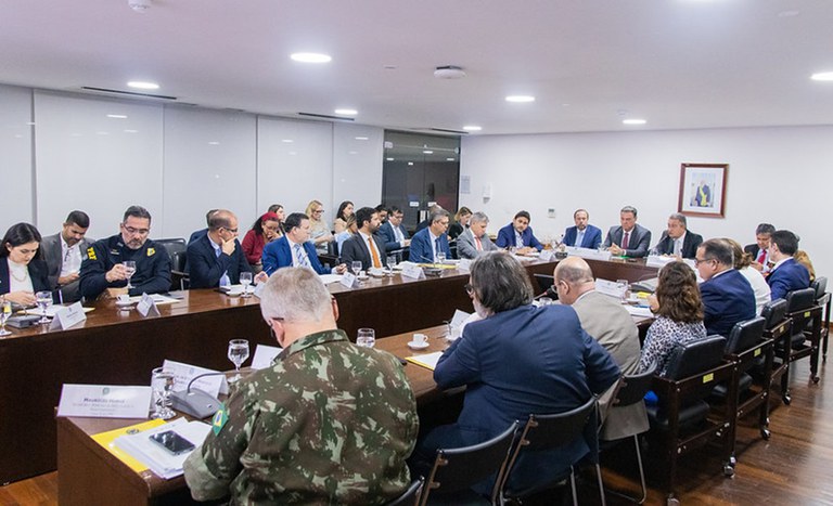 Ministro Fávaro destaca medidas para apoiar agro no Rio Grande do Sul