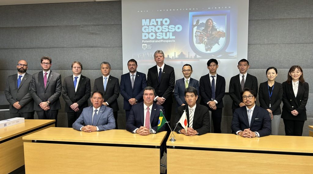 Comitiva destaca importância de ação governamental para abertura de mercado no continente asiático