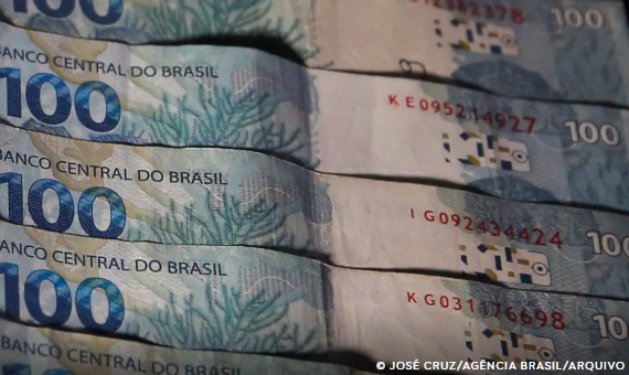 Mercado eleva previsão para expansão da economia para 2,02% em 2025