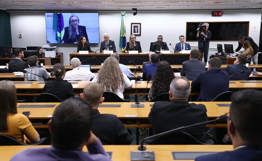 CNA discute desafios do CAR e do georreferenciamento para regularização fundiária no campo