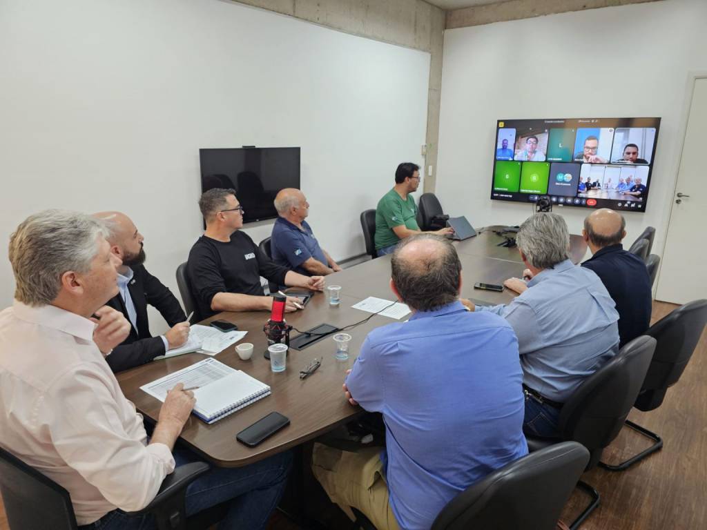 MS intensifica ações contra gripe aviária e mobiliza setor avícola após foco no RS
