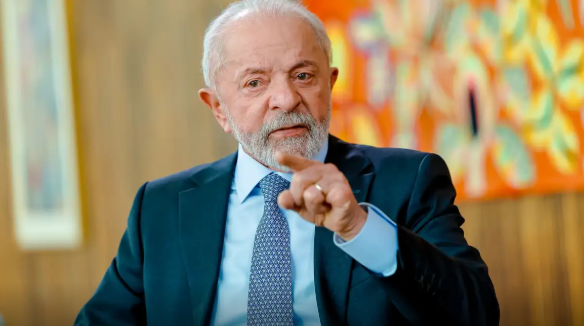 Começa reunião de Lula com ministros para discutir plano de contingência ao tarifaço dos EUA 