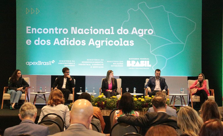 Encontro Nacional do Agro e dos Adidos Agrícolas encerra com resultados positivos e novas estratégias para o comércio internacional
