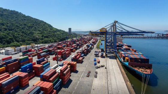 FGV: tarifaço afetou exportações para os EUA, mas houve avanço em termos globais