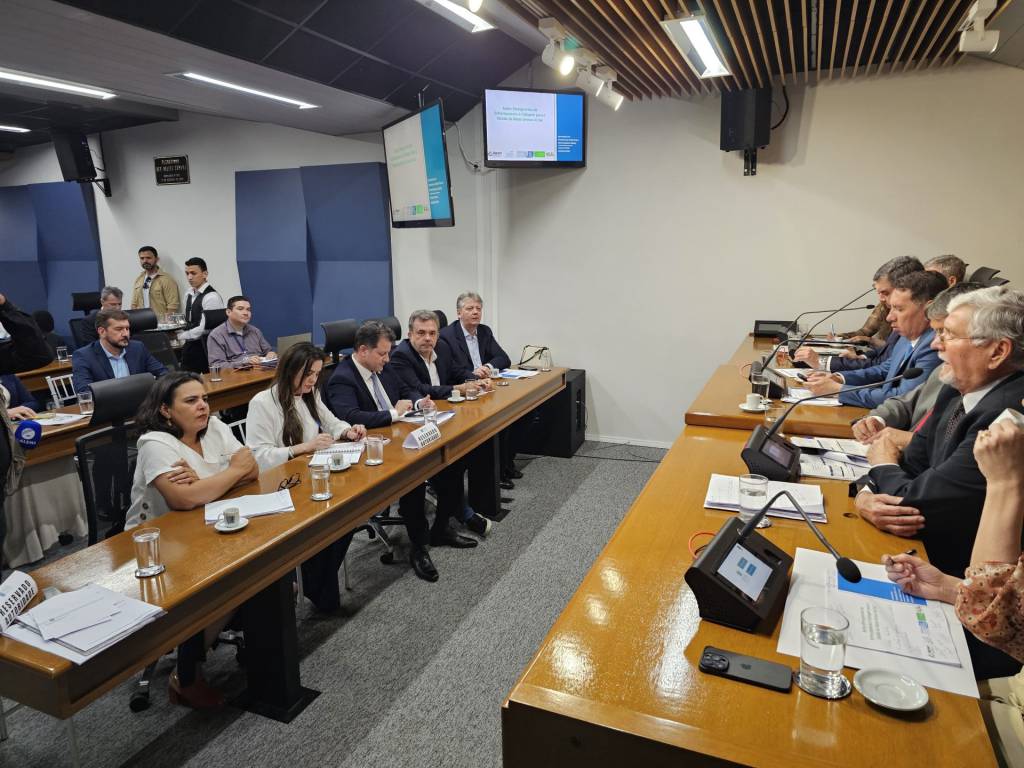 Estiagem em MS: Governo apresenta soluções para apoiar agricultores e comunidades vulneráveis