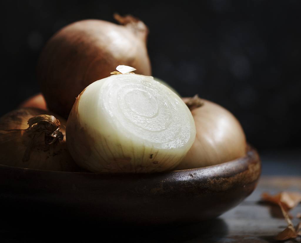 Oferta avança, e preços da cebola recuam no Cerrado