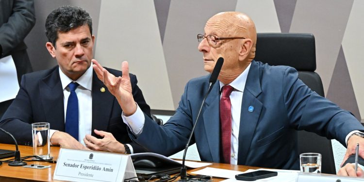 Senado aprova PDL que suspende decretos de demarcação de terras indígenas em Santa Catarina
