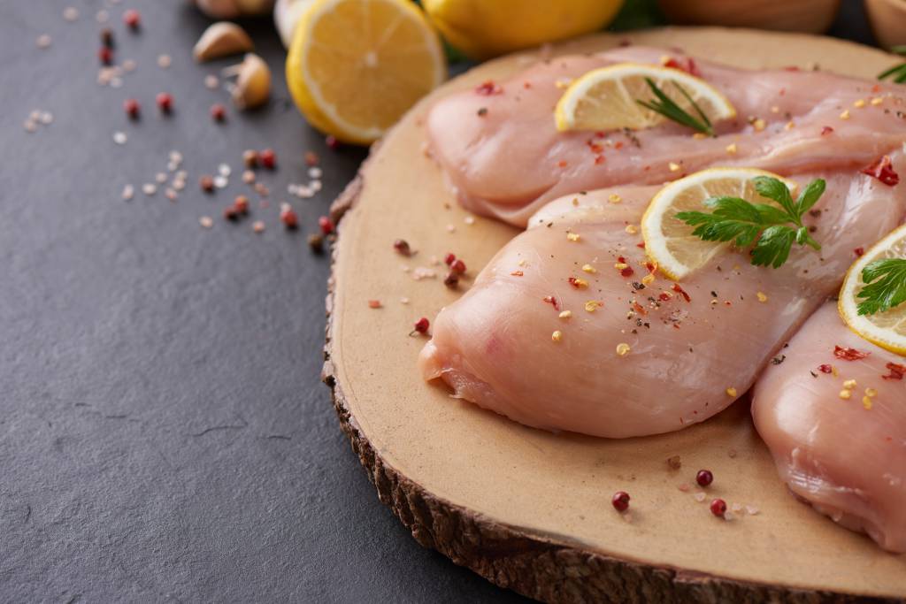 ABPA celebra anúncio do MAPA sobre retomada do pre-listing para exportações de carne de aves à União Europeia