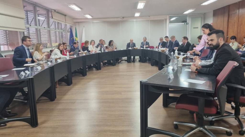 Certifica Minas é apresentado à comitiva da União Europeia