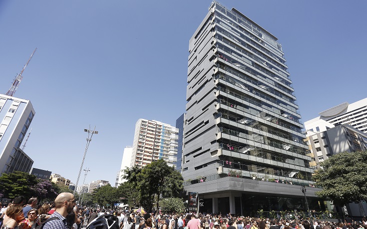 Proposta sobre fim da escala 6x1 deve elevar em 22% custo do trabalho, diz FecomercioSP