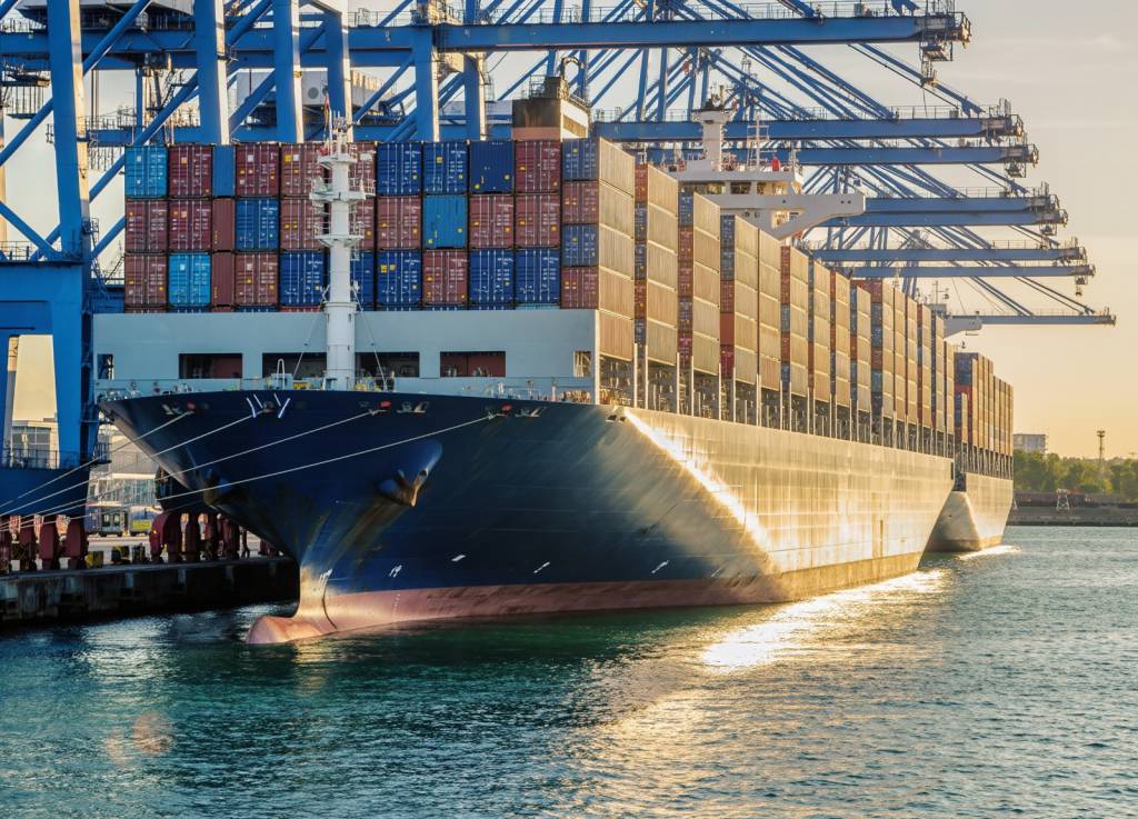 Brasil registra superávit de US$ 1,7 bilhão na 4° semana de abril de 2026