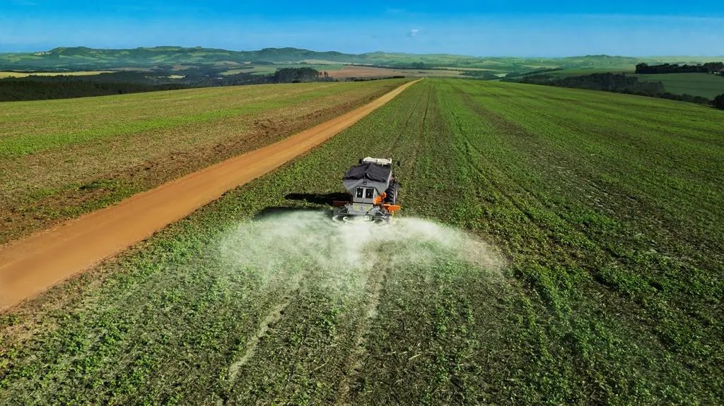 Gesso agrícola surge como alternativa estratégica diante da alta nos preços dos fertilizantes
