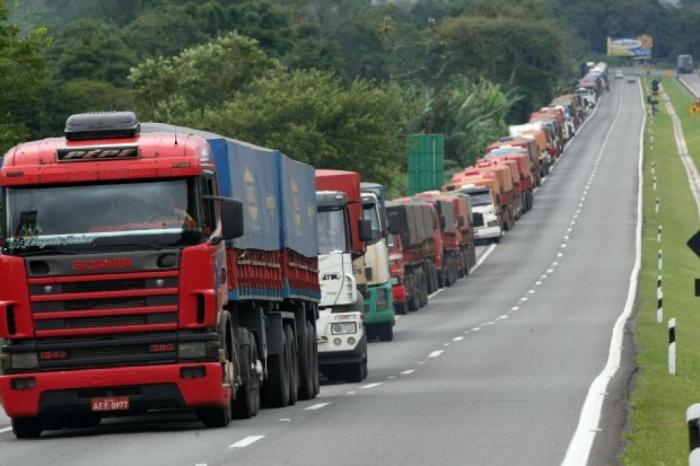 Greve nacional de caminhoneiros deve começar amanhã