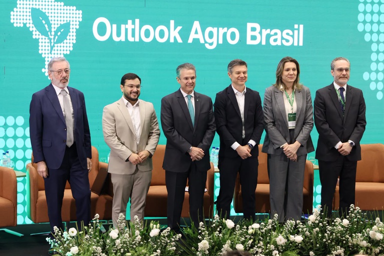 Outlook Agro Brasil reúne especialistas para debater perspectivas do agronegócio 