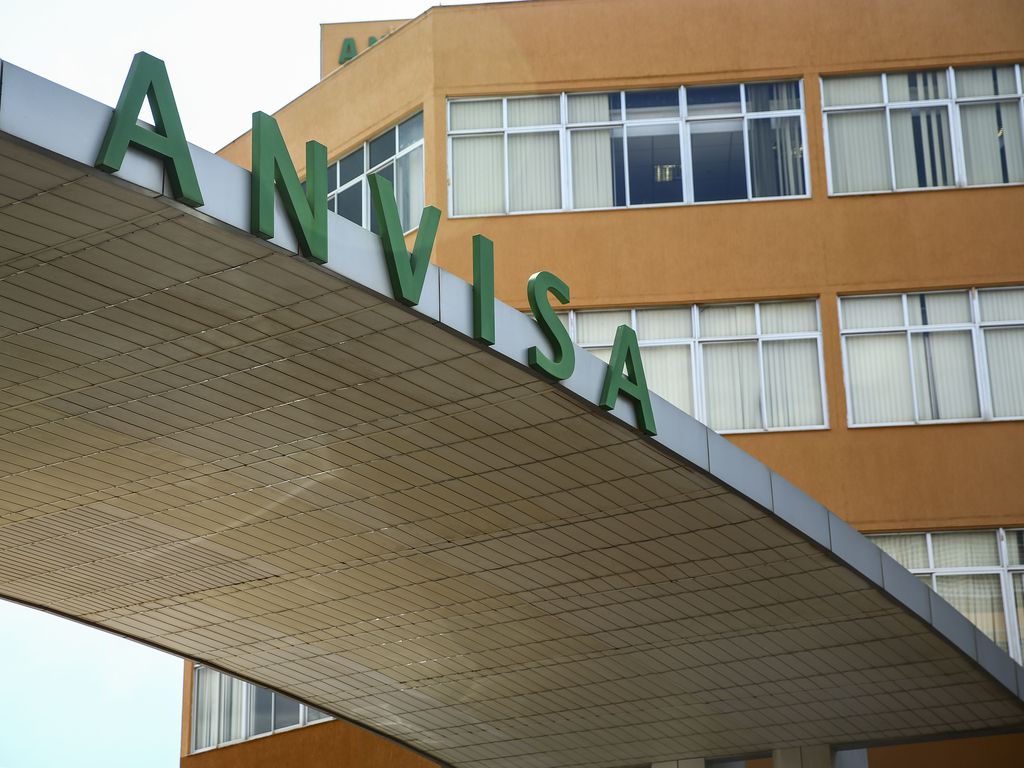 Medicamento contra Covid-19: Anvisa recebe pedido de uso emergencial