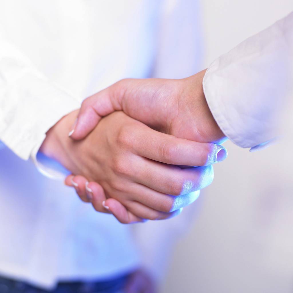 CEO da Cdial Halal analisa memorando de Integração Blockchain Brasil-Árabe